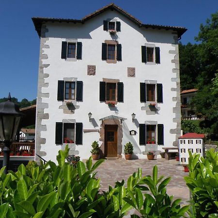 Hotel Rural Irigoienea Urdax 외부 사진